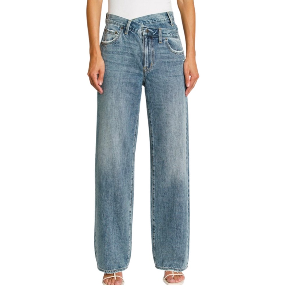 Pistola Bobbie Jeans in Medium Wash!